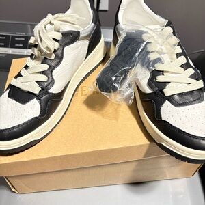 Steve Madden Everlie sneaker